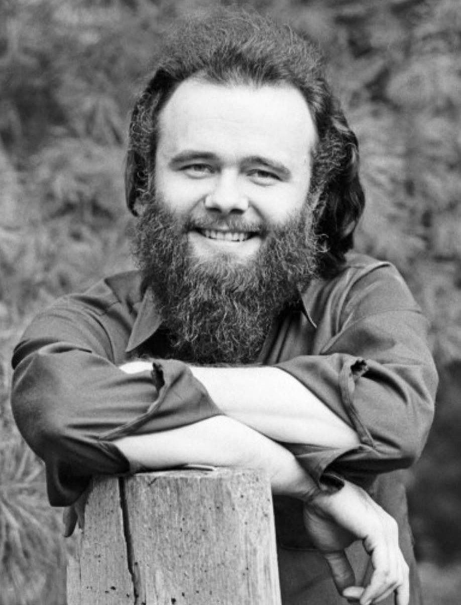 Garth Hudson, último membro sobrevivente da The Band, morre aos 87 anos