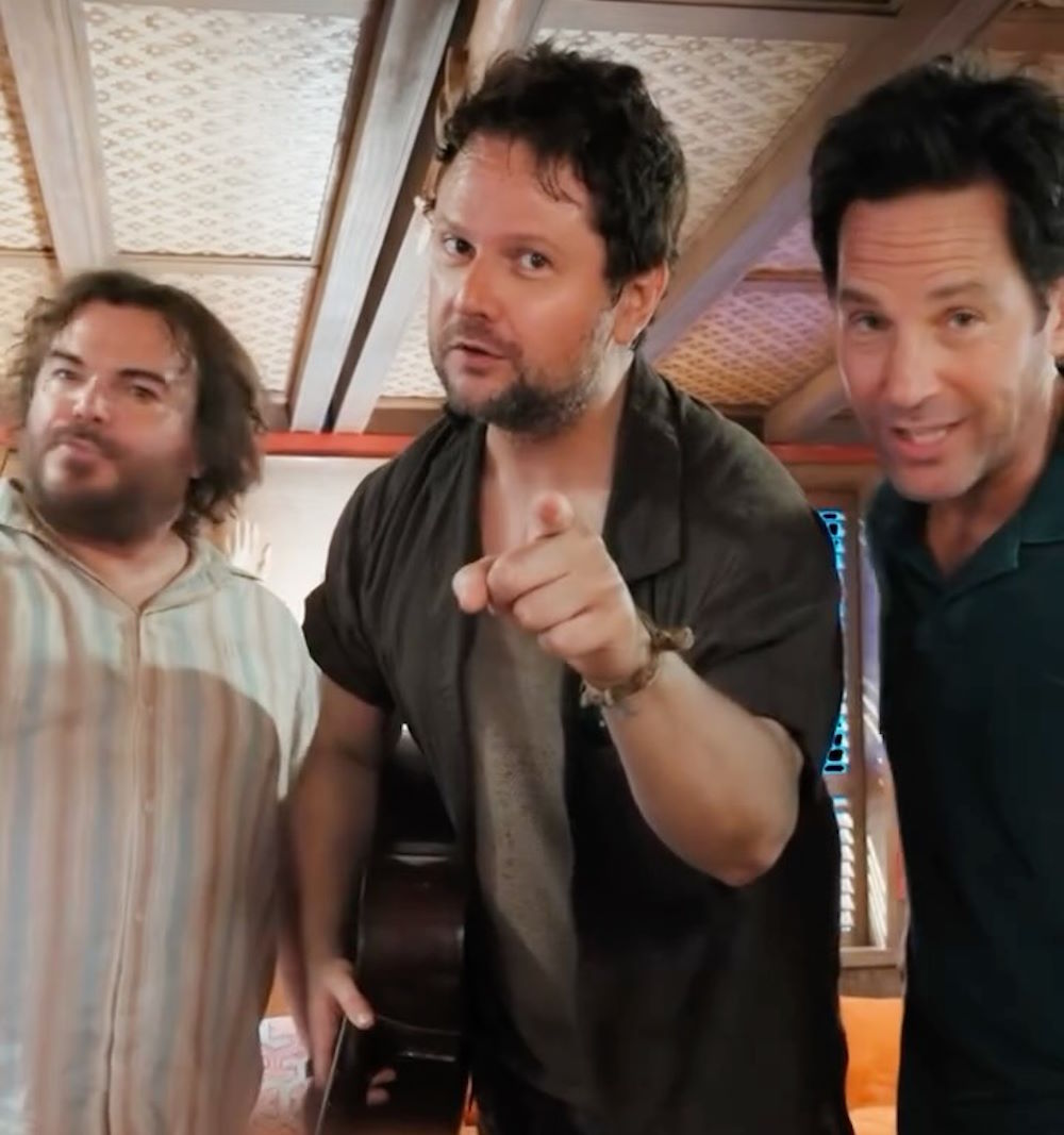 Selton Mello canta com Jack Black e Paul Rudd nos bastidores de “Anaconda”