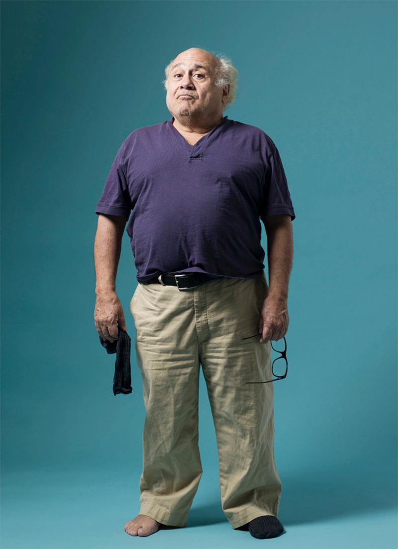 Danny DeVito negocia participar da versão com atores de Dumbo