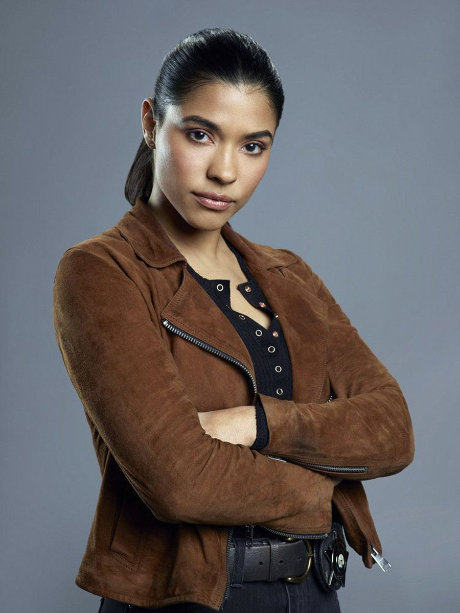 Atriz De Chicago PD Entra Em Legends Of Tomorrow Atriz De Chicago PD Entra Em Legends Of Tomorrow