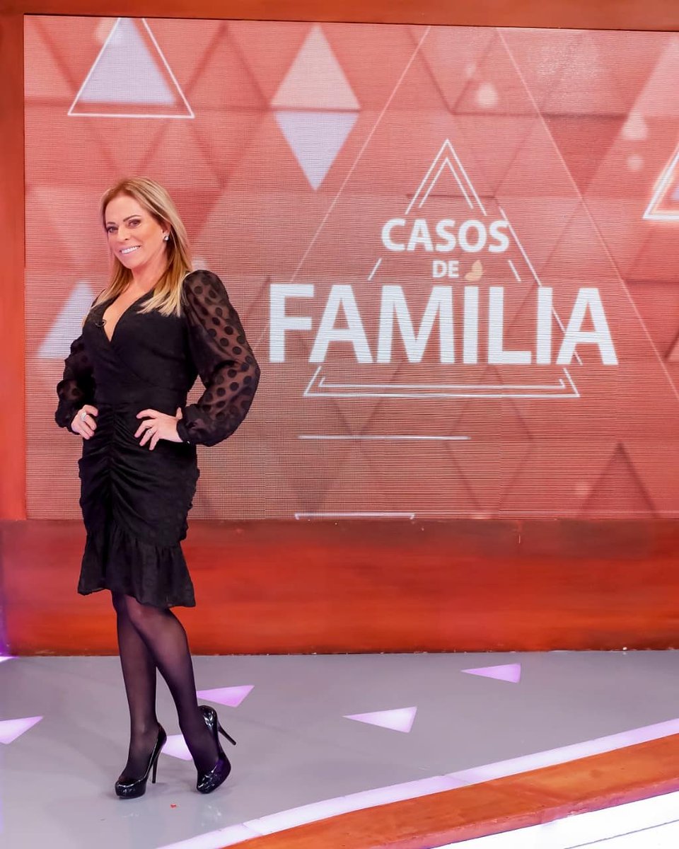 SBT desiste de cancelar Casos de Família Pipoca Moderna